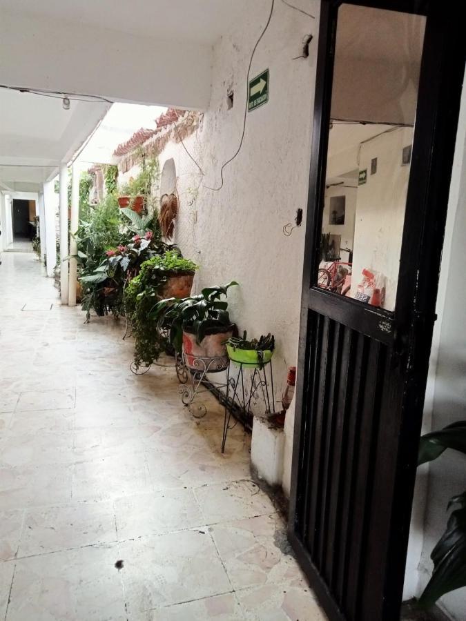 Hotel Posada Laura San Juan del Rio Exterior photo
